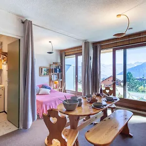 apartment-mont-charvin.hotels-rhonealpes.com/