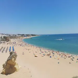casa-da-praia-albufeira-8200-197.hotelaalgarve.com/
